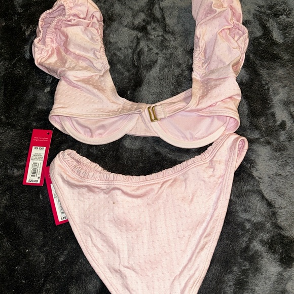 Pink Intimates Set - Picture 2 of 3